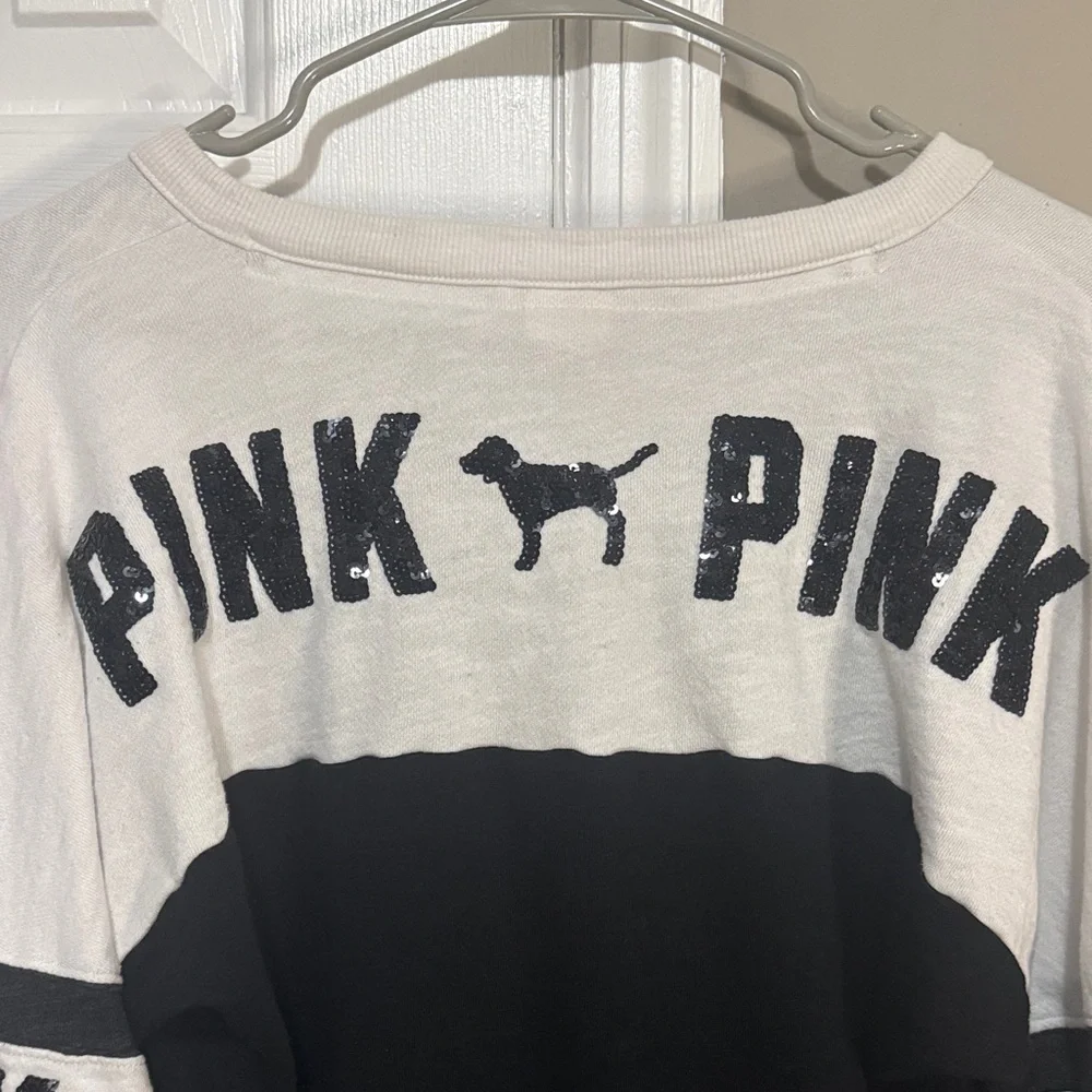 PINK Victoria's Secret Black and White Lace-Up Sweatshirt - Picture 7 of 7